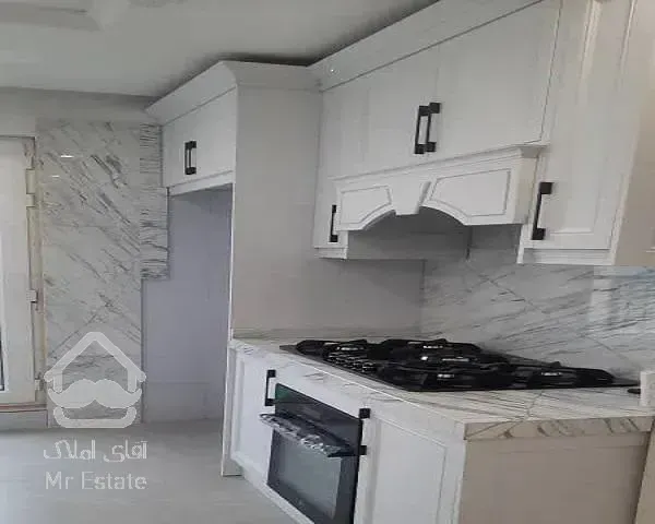 آپارتمان ۱۴۶ متری نوساز دهقان(تهاتر باواحد کوچکتر)