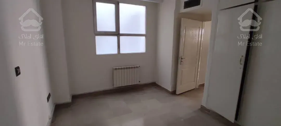 120 متر / موقعیت اداری / بر اصلی / مناسب دفتر کار