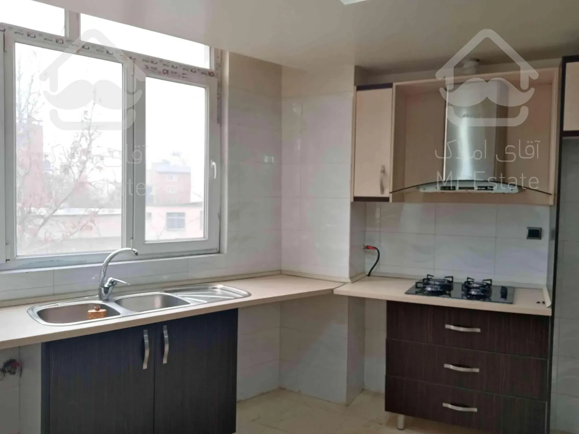 100 متر فرمانیه فول امکانات/حتی مجرد