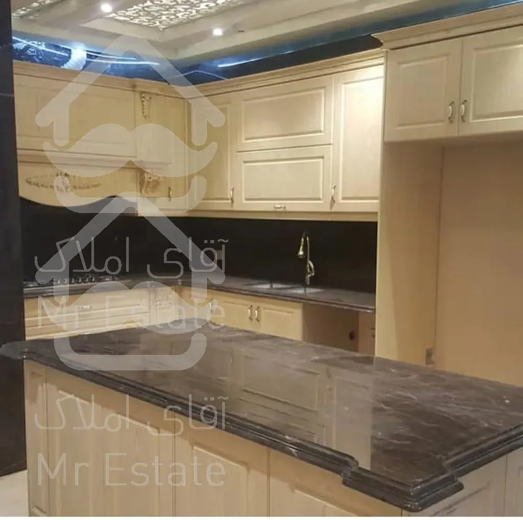 اجاره و رهن آپارتمان ولنجک 250  متر لوکس