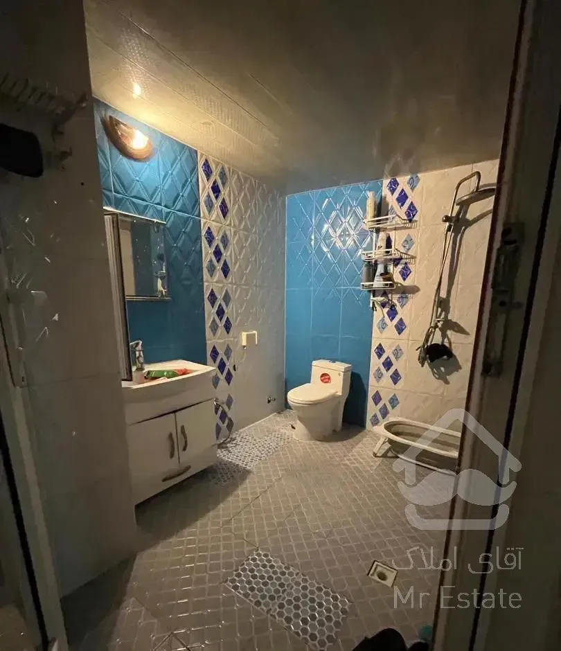 اجاره خانه ویلائی ۳۰۰متری خ هراز