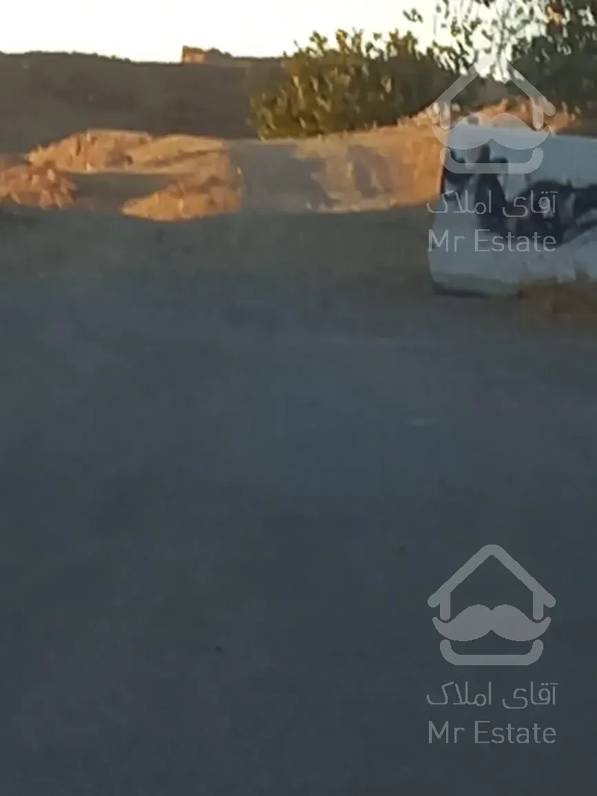 کوهسار خوروین شنده زمین مناسب باغچه