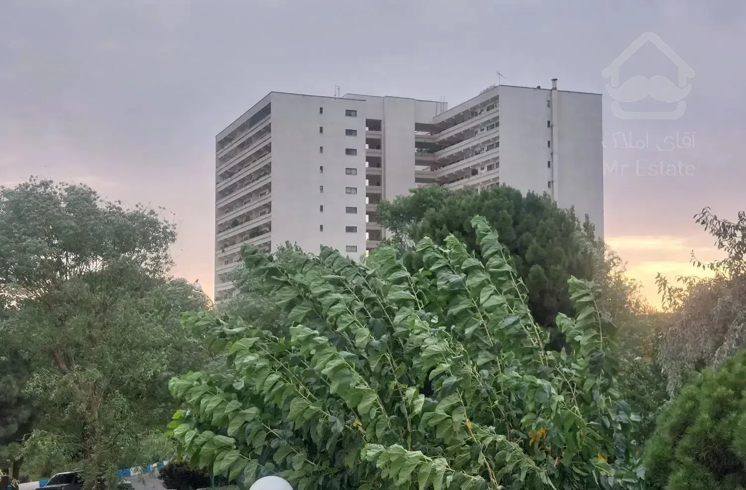 فروش اپارتمان 3 خواب برج باغ امید قنات کوثر