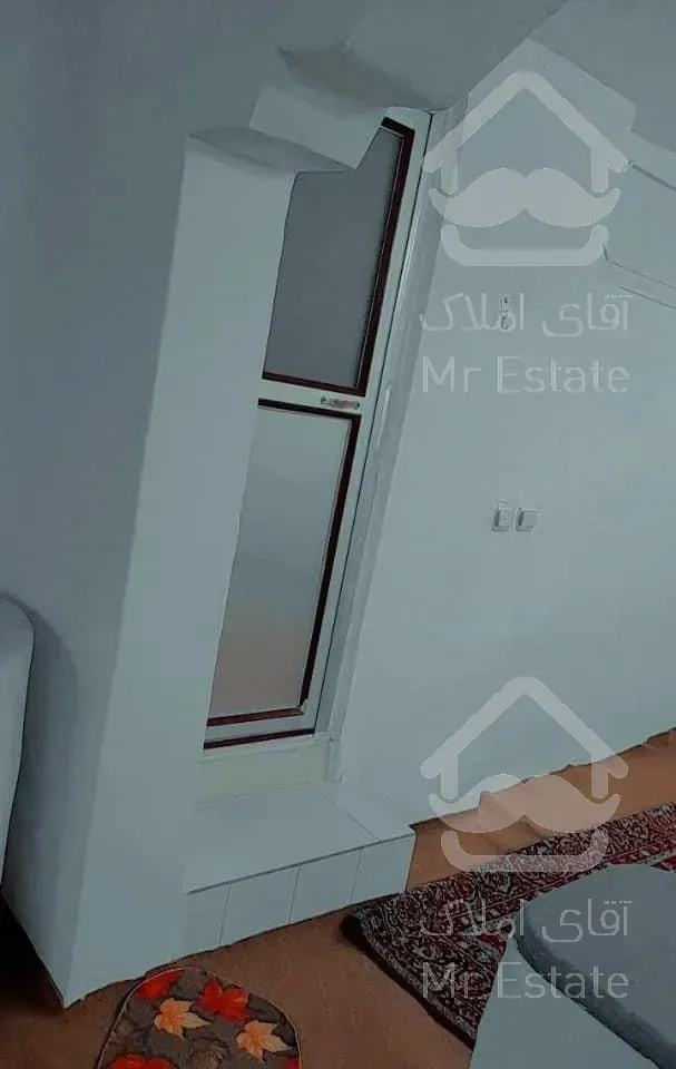 کاملا شخصی و در بستی با حیاط