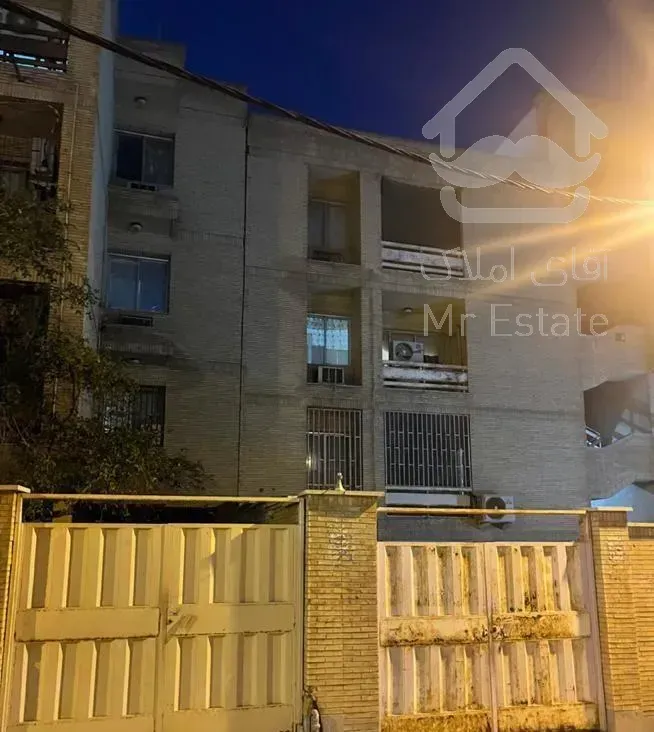 فروش آپارتمان ۱۱۰ متری ۲ خوابه طبقه ۳