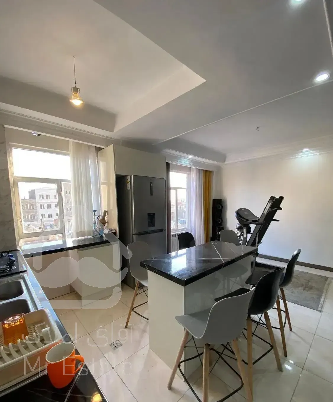 ۶۰ متر ، تک خواب ، فول امکانات ، ایده‌آل