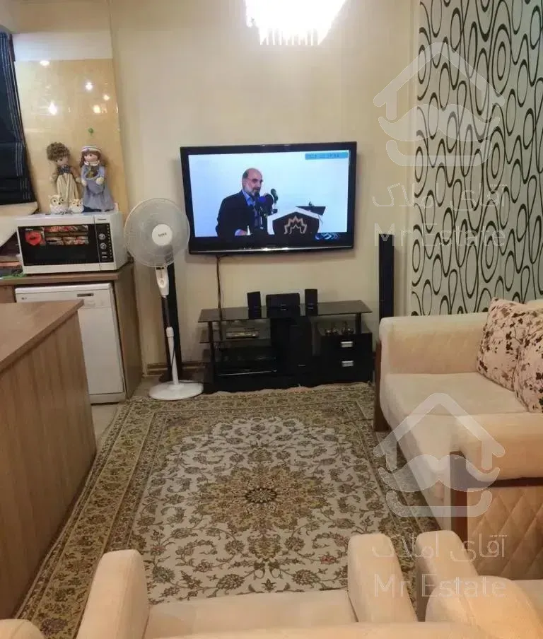 اپارتمان ۱۰۷ متری دو خ