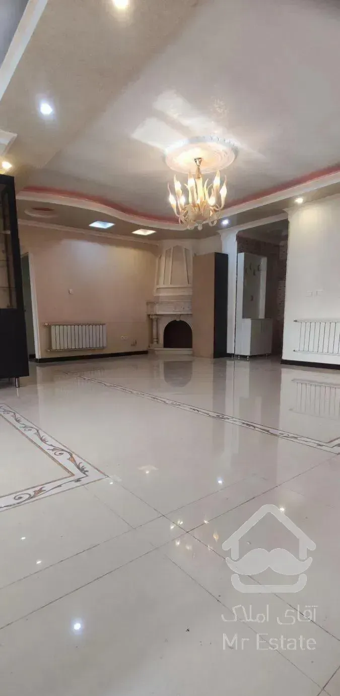 118متر سه خواب خردمند جنوبی فول امکانات