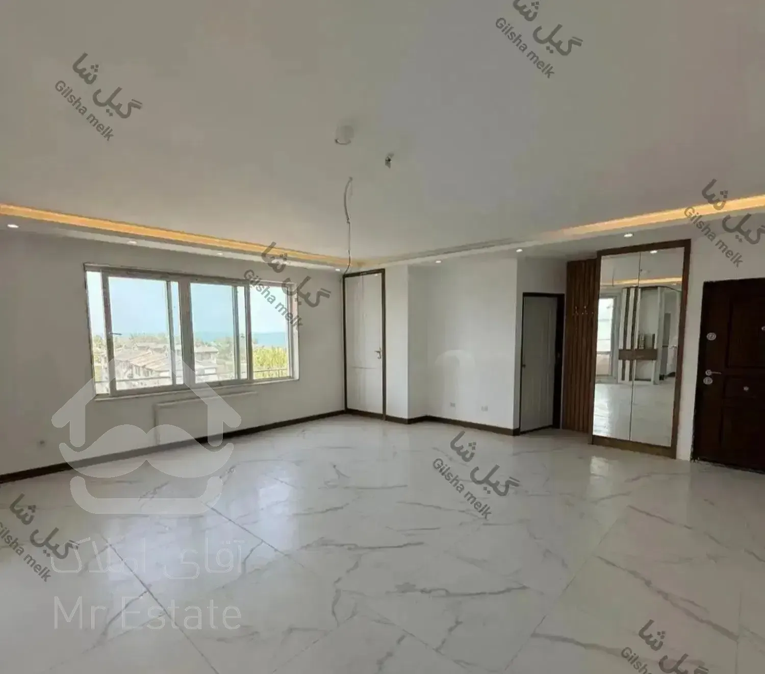 فروش واحد ۱۱۸ متری کلید نخورده بر دوم پاسداران