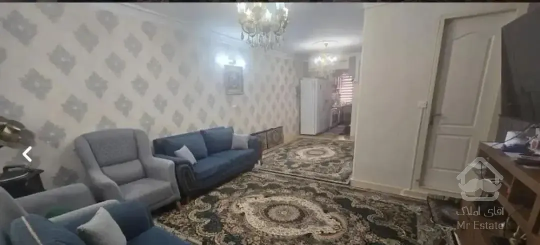 ۵۷متر یکخوابه دارای پارکینگ و انباری