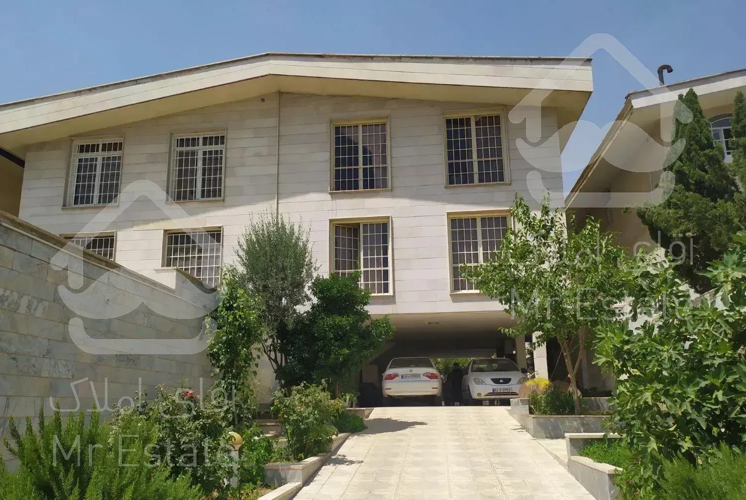 یک طبقه از خانه ویلایی