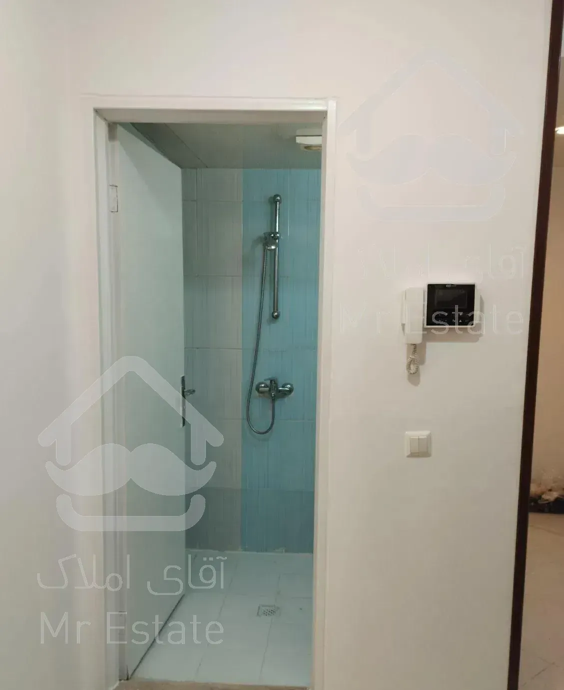 واحد ۶۰ متری رو به نما*شهرک بعثت*