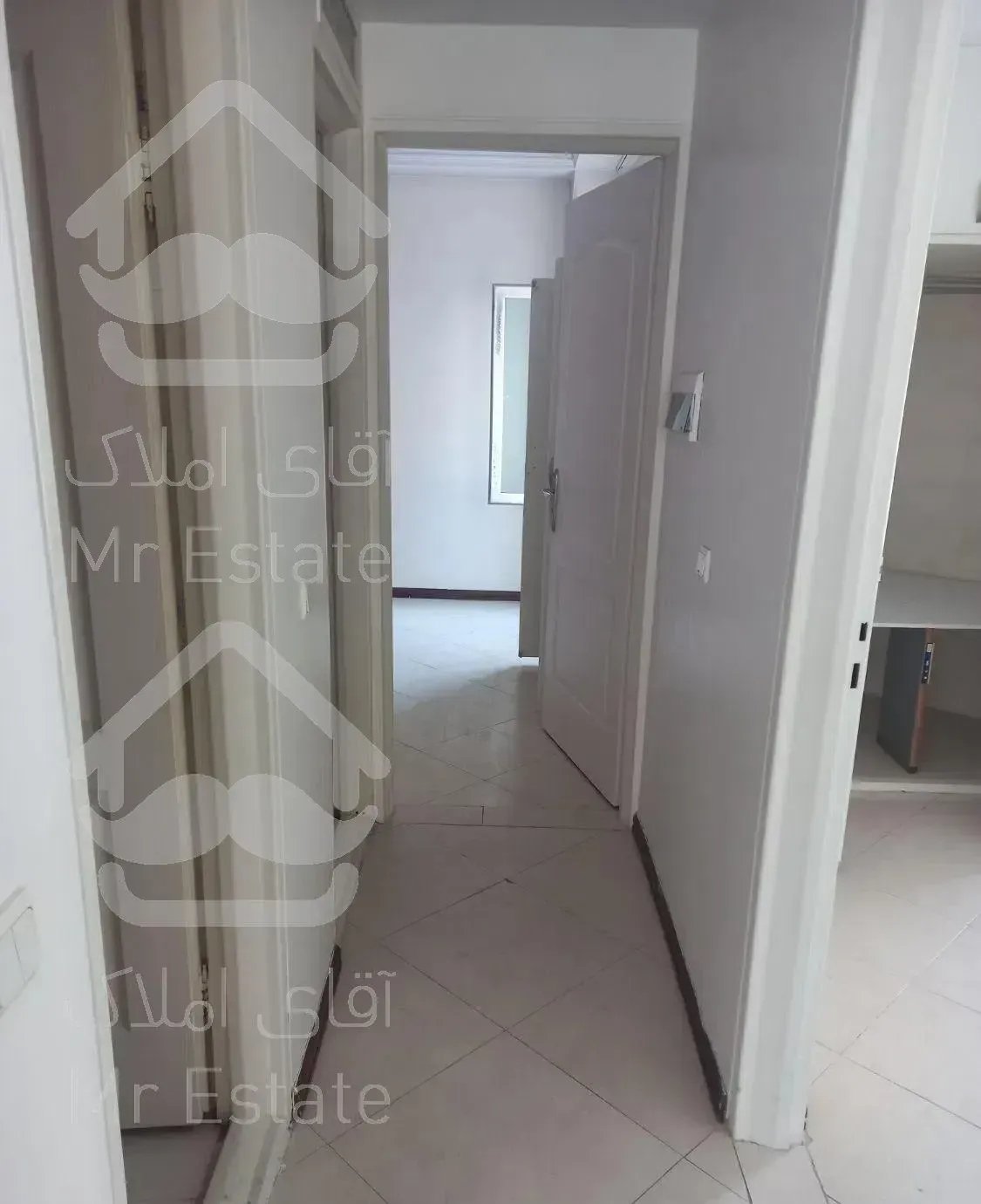 ۸۱ متر دو خواب نوساز فریدافشار نقاشی شده