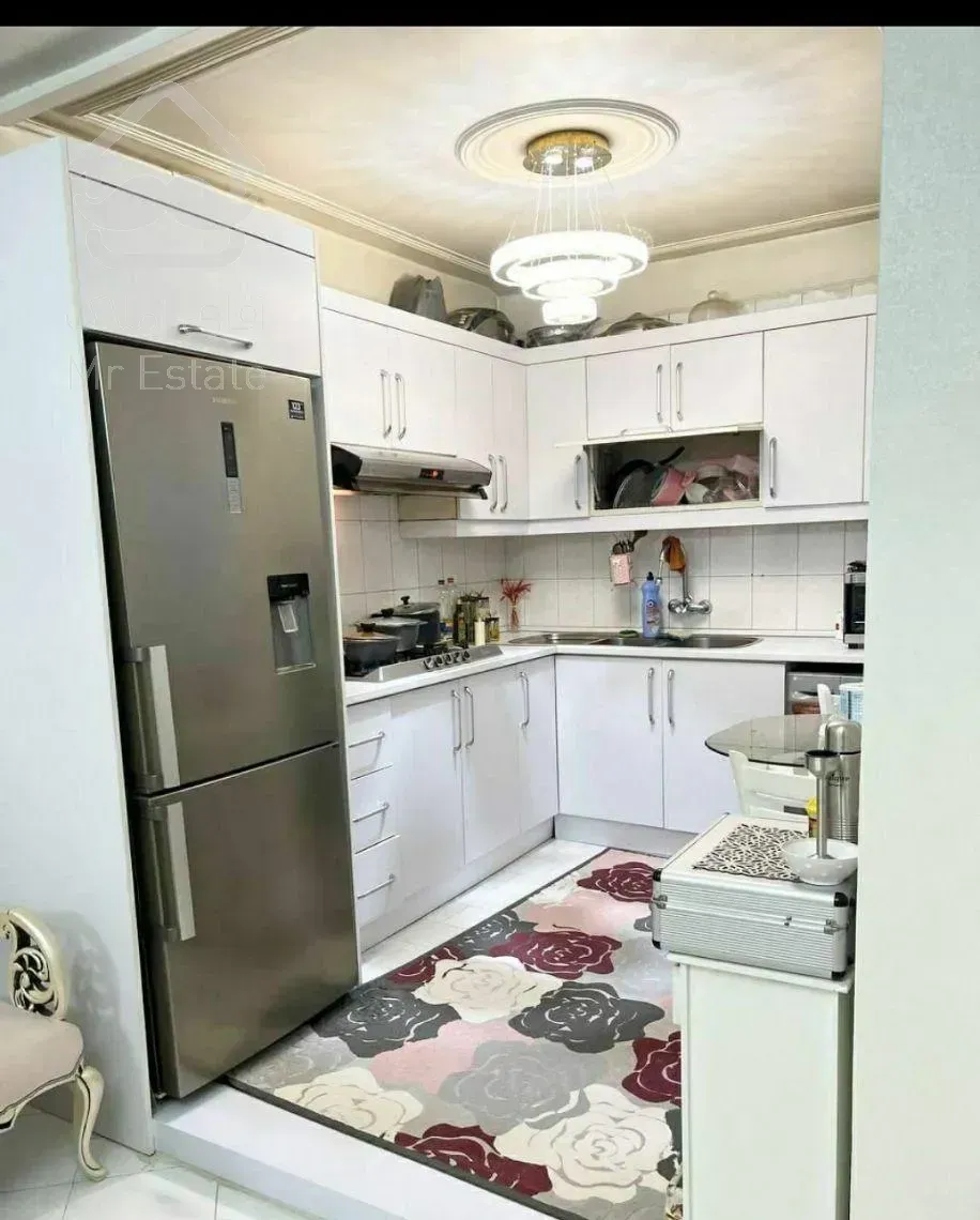 فروش آپارتمان ۵۰ متری ۱ خوابه طبقه ۳ در آبشار