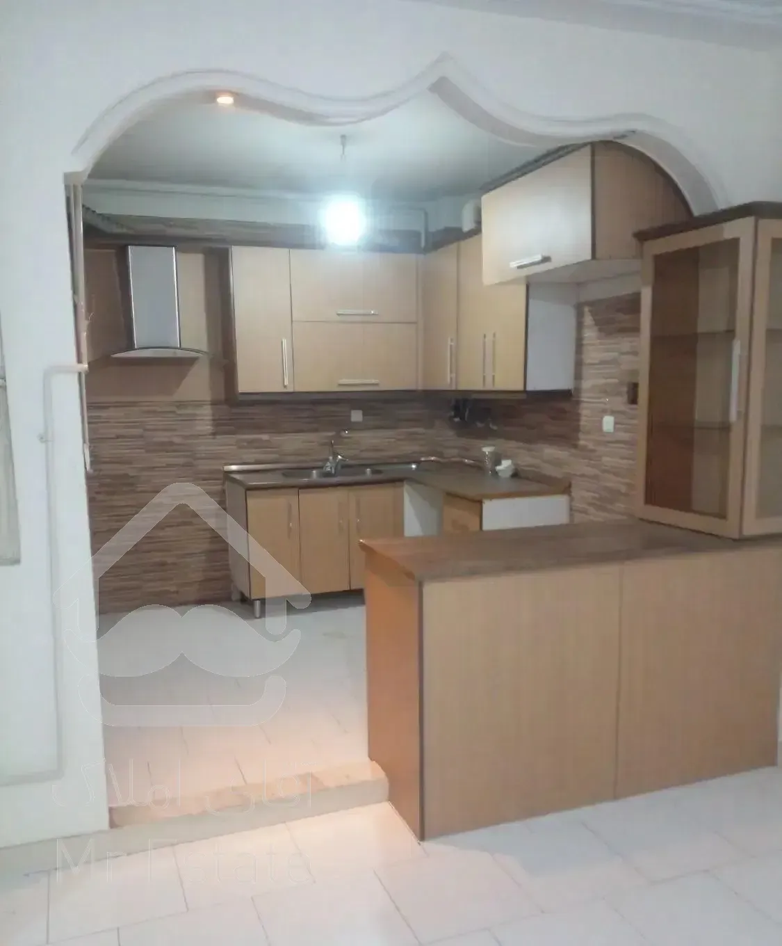 64مترباپارکینگ انباری تخلیه شیک بلوار پروین