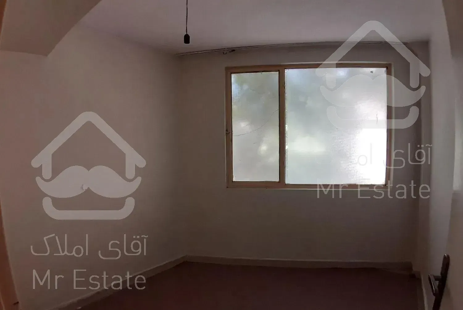 آپارتمان ۸۵ متری دو خواب دو نبش