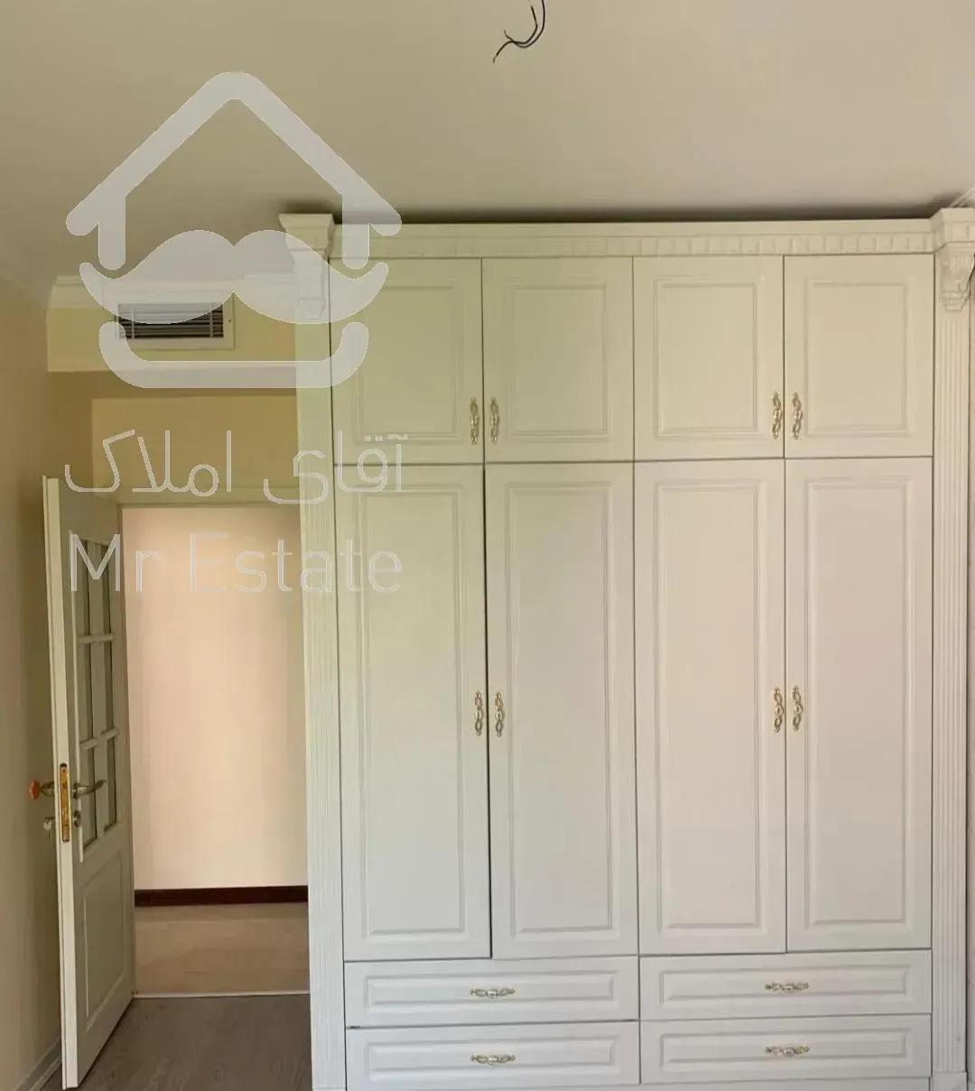 110متر سعادت آباد فراز بلوار ذبیحی سندتعاونی