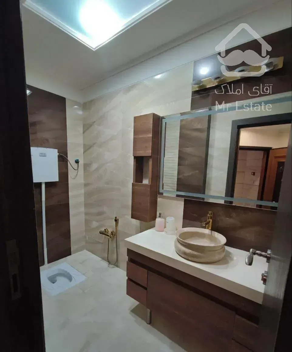 آپارتمان، مسکونی، ۱۸۱ متر، ۳خواب مستر