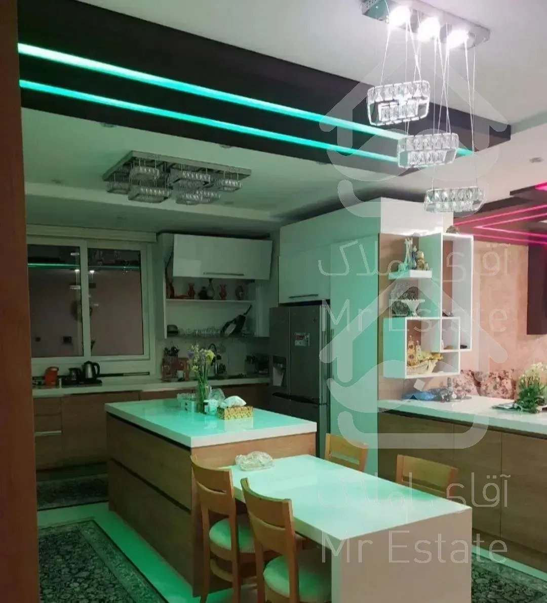 ۱۹۳ متر/ برج استار ۲ /