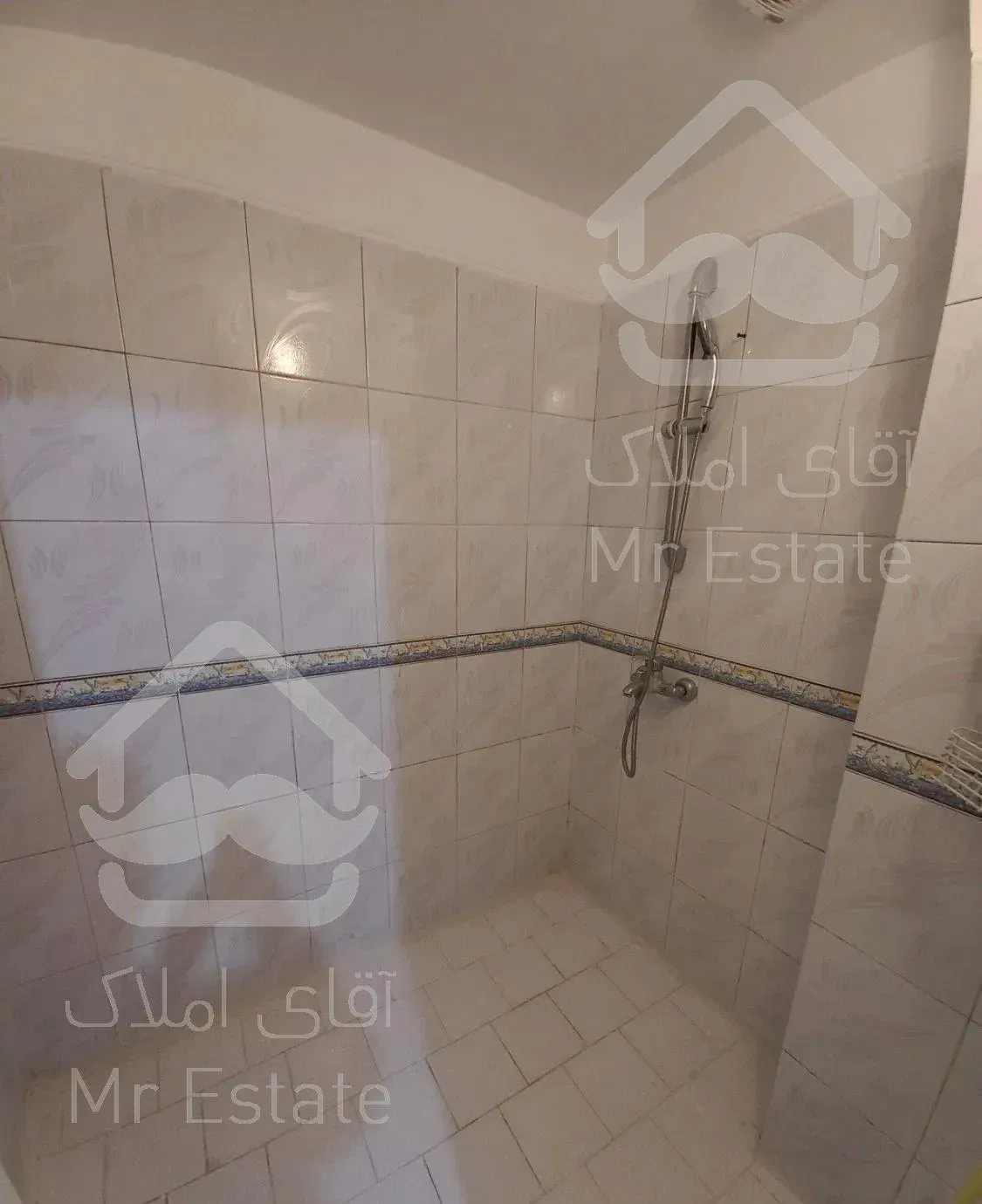 ۵۰متر طبقه۵ با پارکینگ و آسانسور