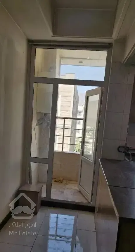 چیتگر ویلا شهر ۷۵متر ۲ خواب ۱۰ساله/فول امکانات