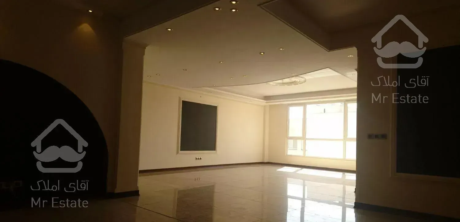 ۱۶۰ متر*سه خواب مستر*جنوبی*دنج در میرداماد شمالی