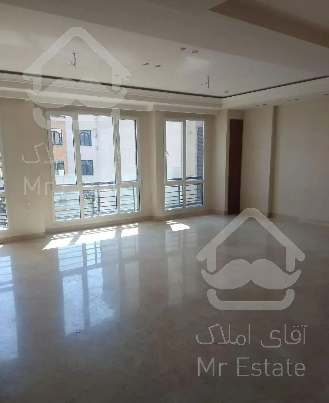 آپارتمان ۱۱۰ متری ۲ خواب دزاشیب