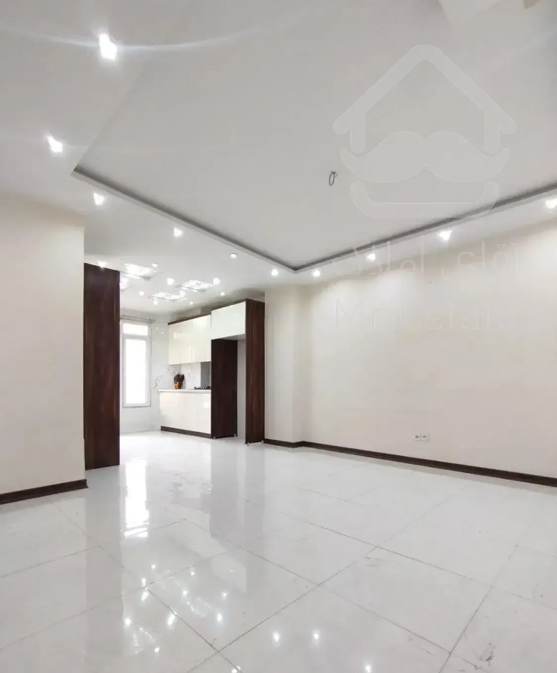 ۶۲ متری/ رو به آفتاب/نفت/ بازسازی شده/سرمایه گذاری