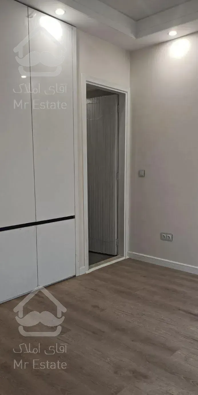 آپارتمان فروشی۱۵۰متری ۳خوابه/شهید عراقی/ اردیبهشت