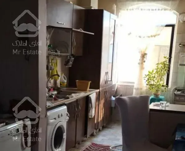 شقایق 83 متر ( ایت الله کاشانی )