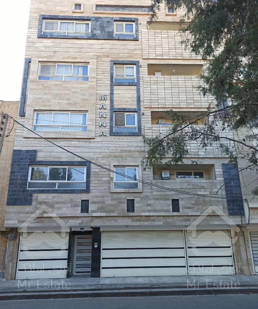 آپارتمان 90 متری طبقه اول