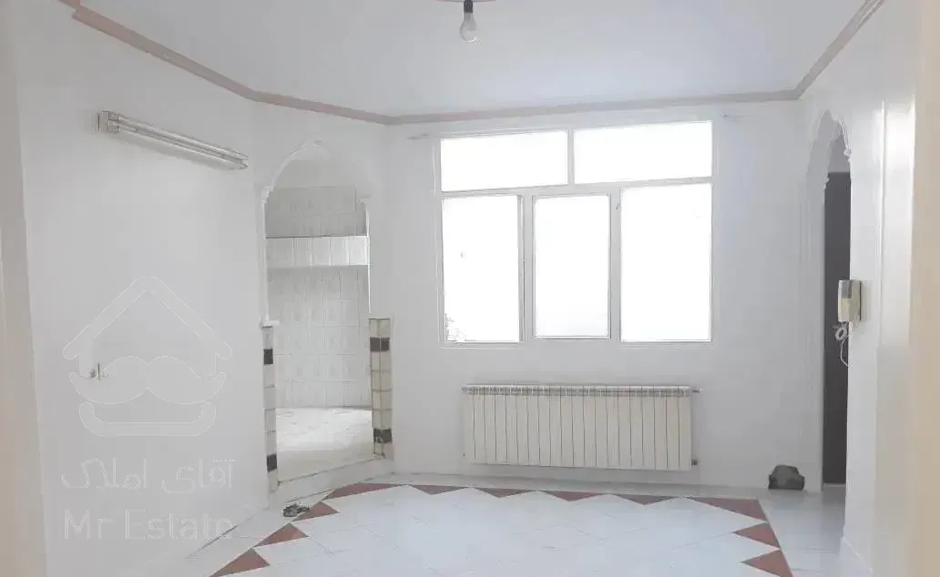 ۶۴ متر ،چهارراه ولیعصر،غرق نور ،۲خواب