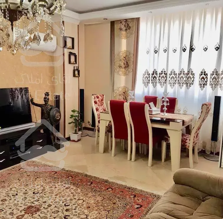 ۱۰۰متر آپارتمان مسکونی اباذر