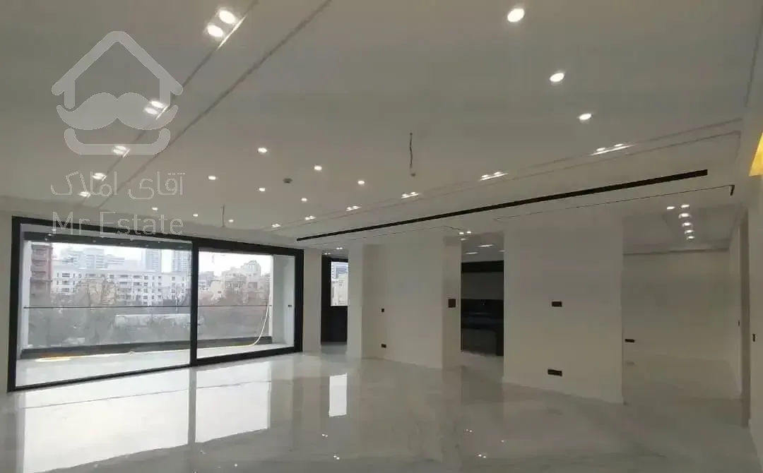 ۲۰۰ متر / فرمانیه / 3 خواب / لوکیشن خوب