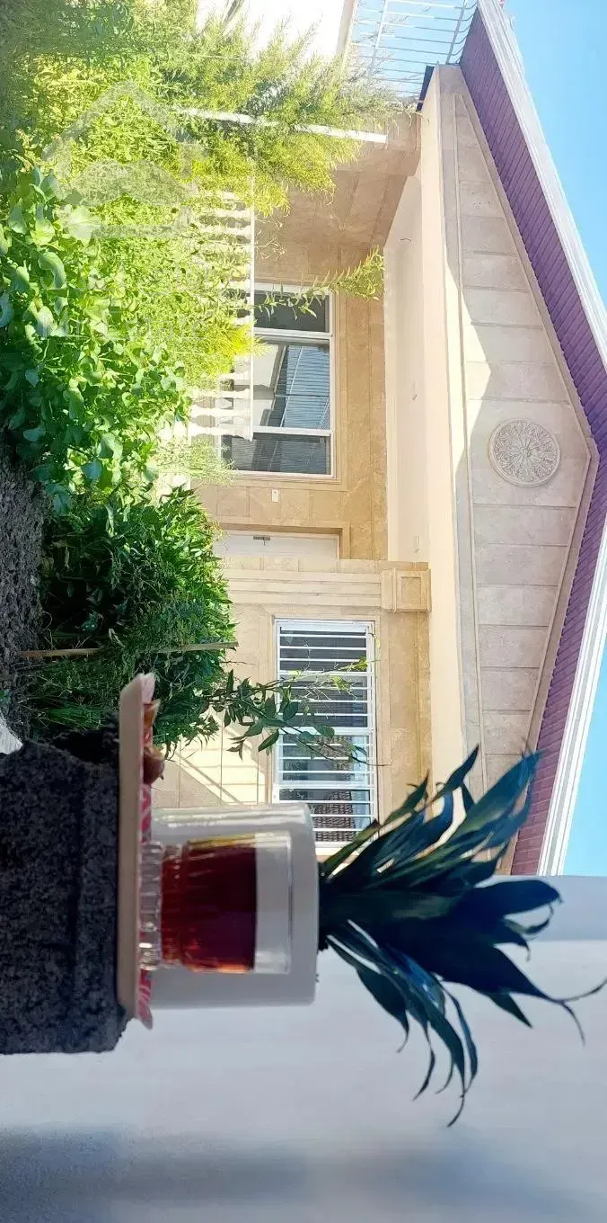 ویلایی۳۰۰ متری نوساز ۳ خواب شهرک مهردشت تحویل مهر