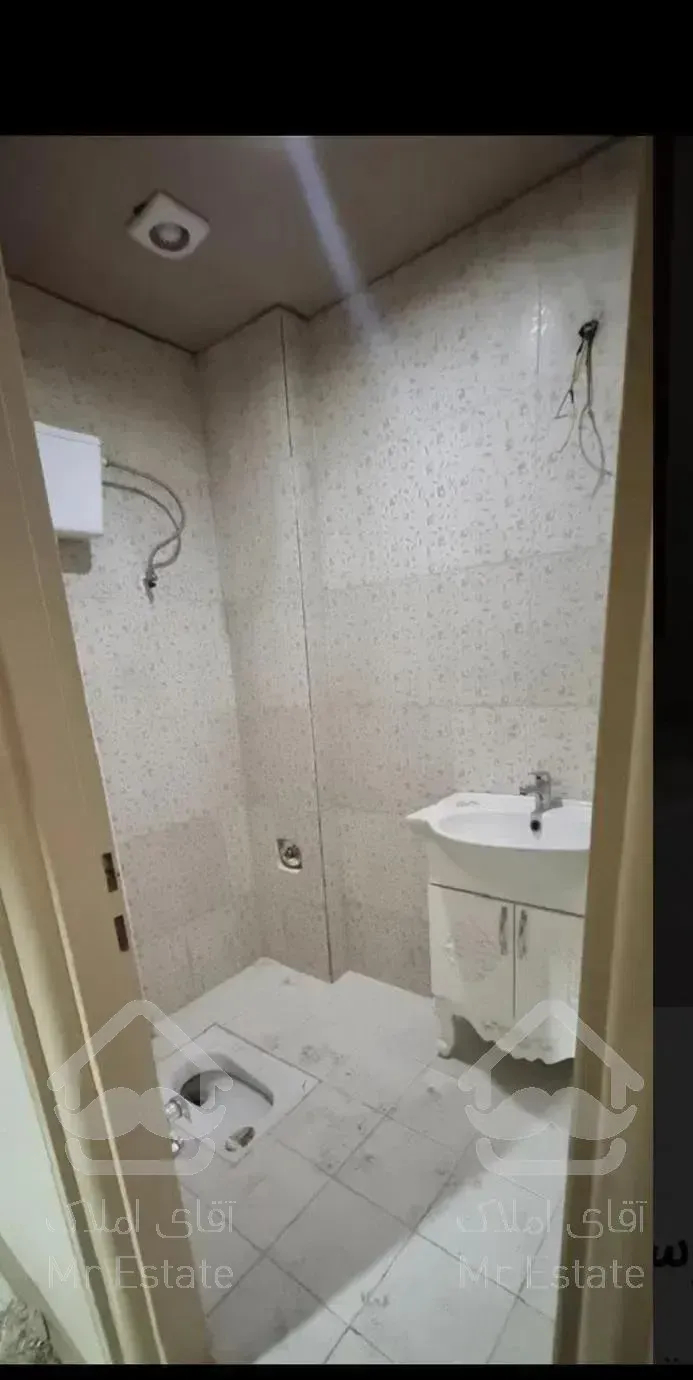 آپارتمان ۹۰ متر دو خواب امامزاده قاسم