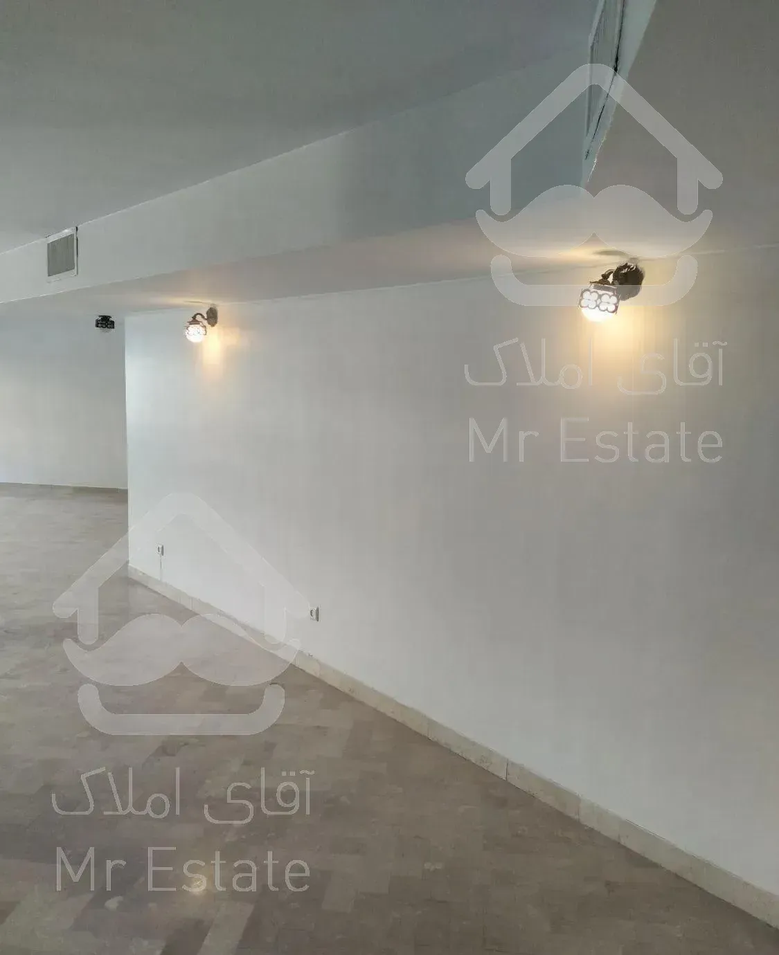 عباس آباد - بخارست ۲۶۰ متر ( حیاط اختصاصی )