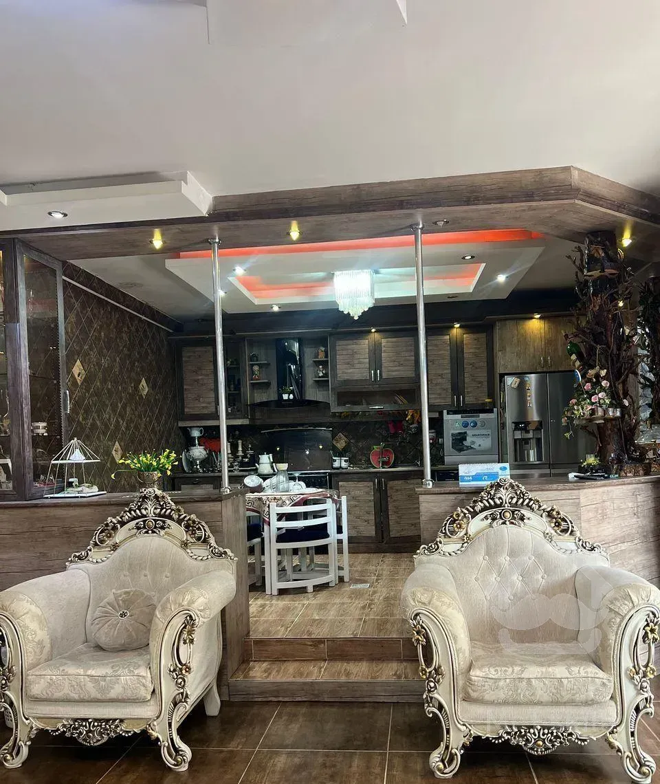 فروش خانه ویلایی ۳ خوابه در مرکز شهر رشت