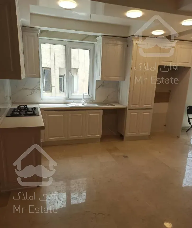 آپارتمان ۱۴۰ متر ونک شیخ بهایی شمالی