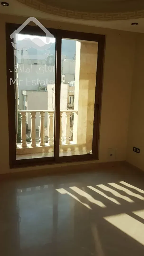 ۱۲۵ متر ۲ خوابه  طبقه ۵