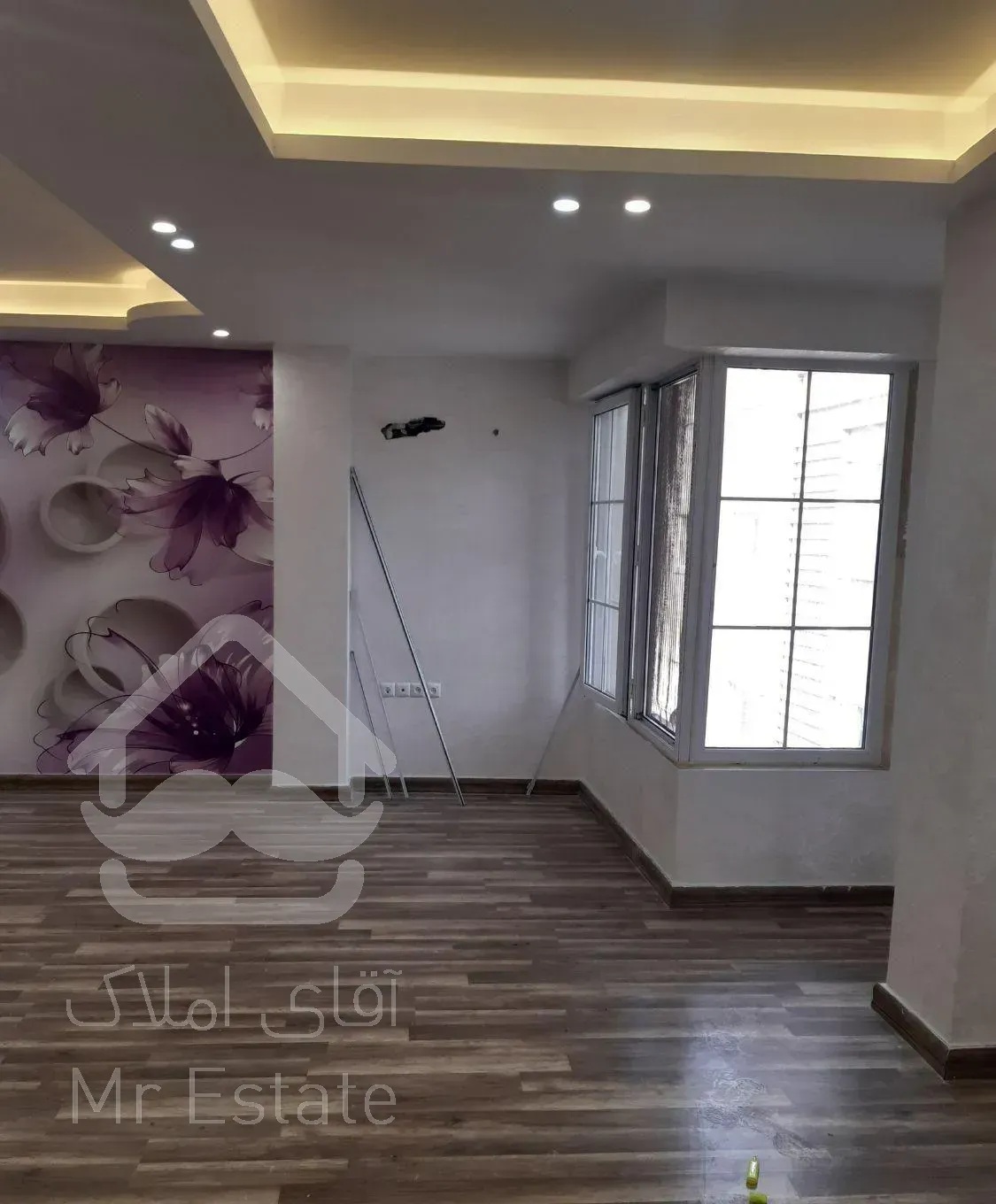 فروش آپارتمان ۹۶ متری ۲ خوابه طبقه ۲ در شیشه گران