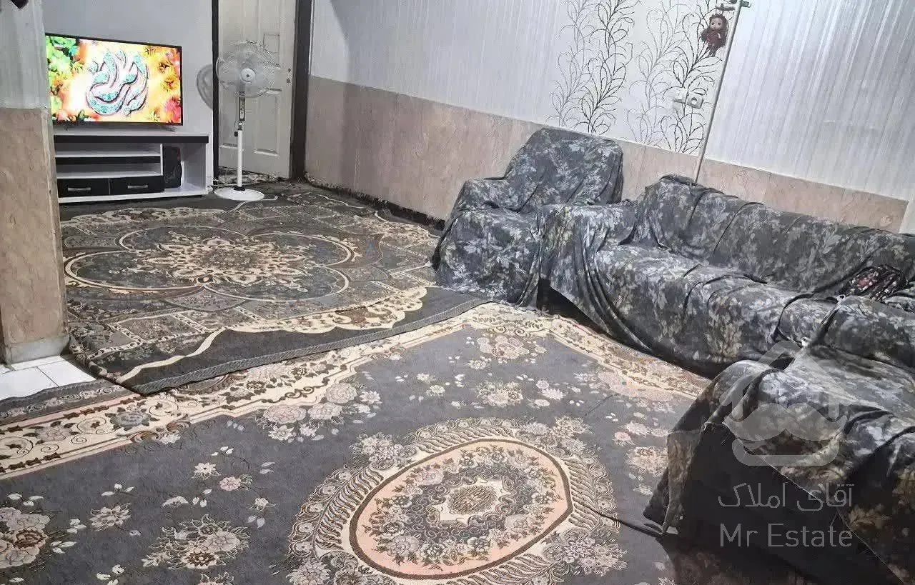 ۸۰ متر ۲ خواب + ۶۰ متر زیرزمین خ عباس آباد