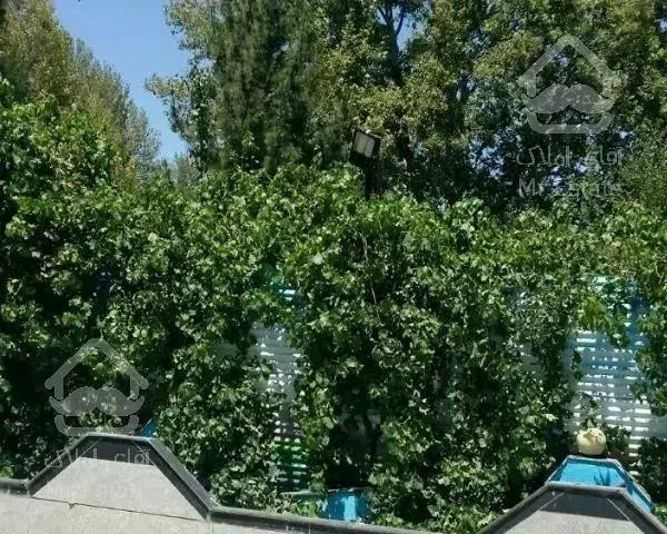 ویلای استخردارسرپوشیده ی آب گرم در شاهنامه