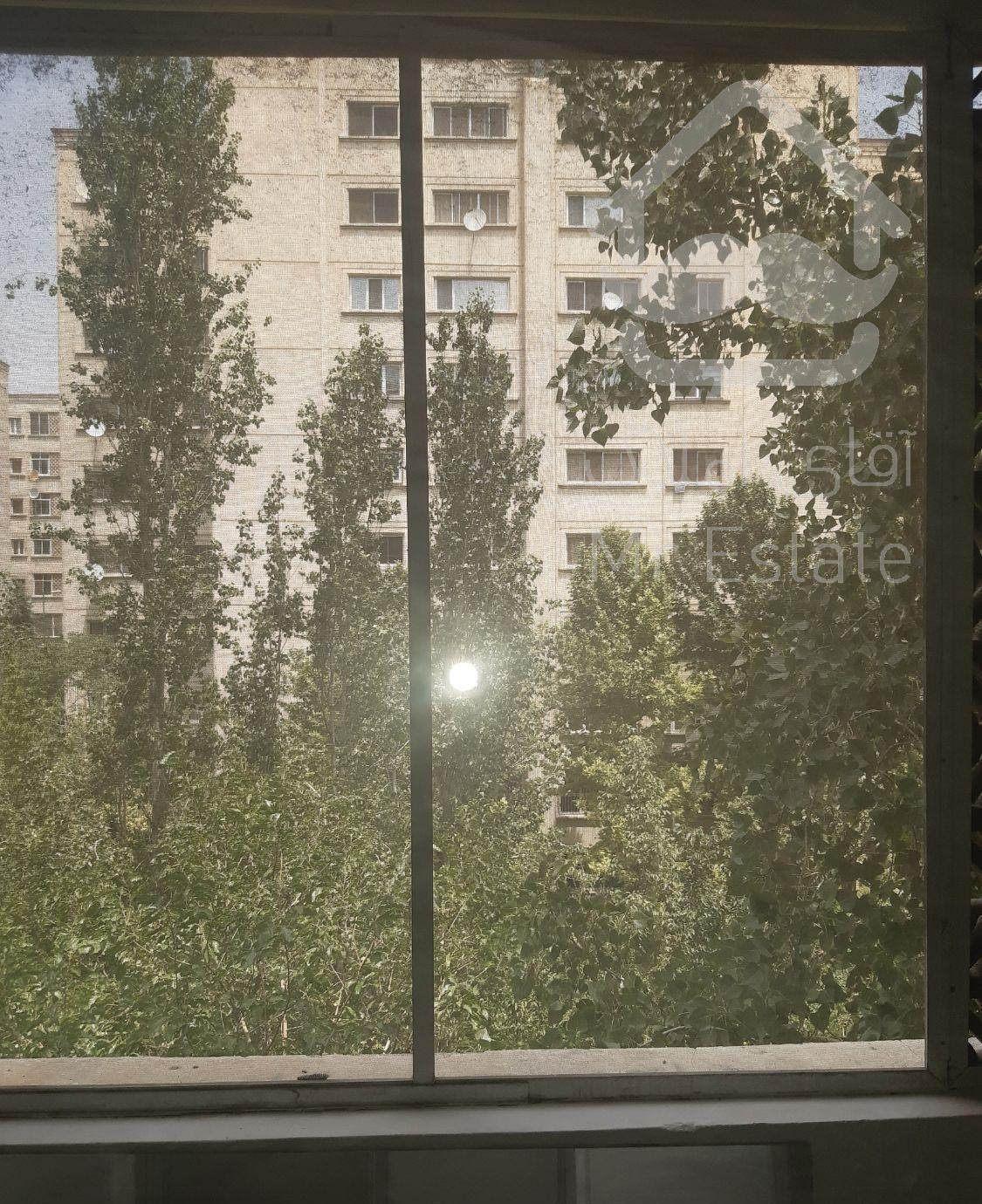 آپارتمان ۱۳۶ متری سه خوابه،شهرک پارس