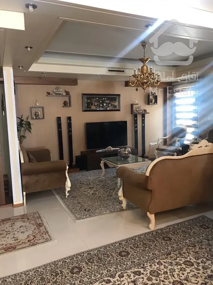 184 متر بهترین لوکیشن نیاوران مهماندوست