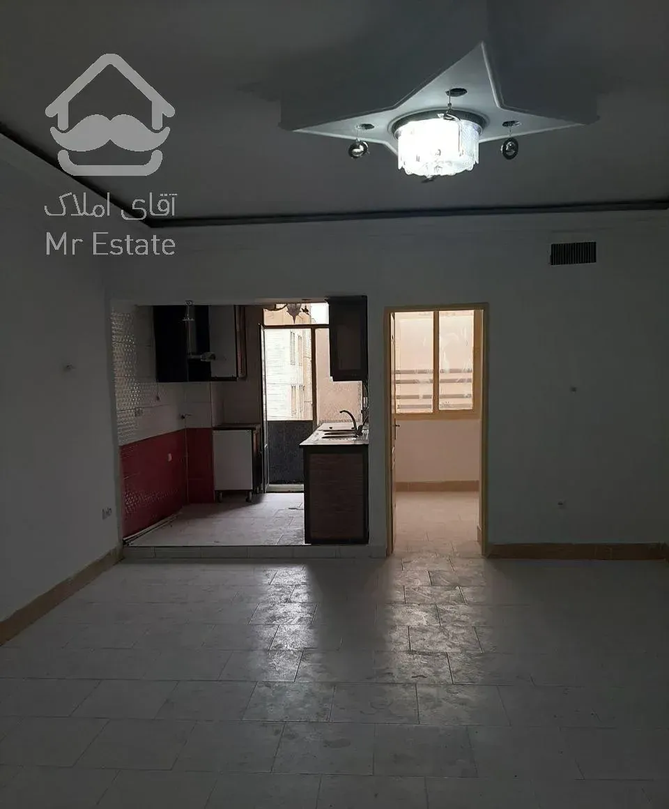 49 متر روبنما  طبقه 2   با اسانسور