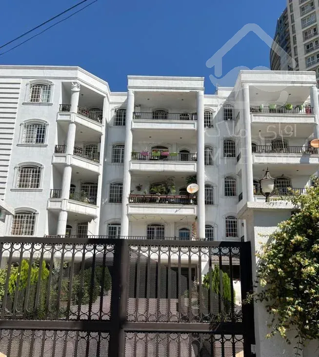 ۱۴۵ متر ۳ خوابه ۸واحدی ویو ابدی