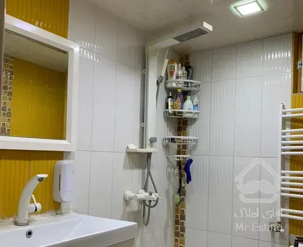 سالن و آشپزخانه زیبا مدرن کلاسیک