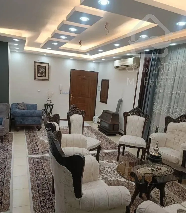 دو خواب دو نبش نورگیر