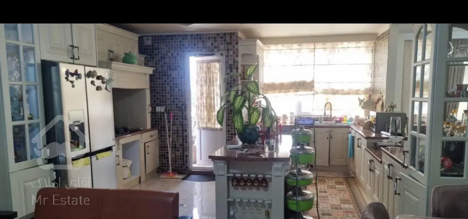 نبش میدان ورزش - شهرک فجر